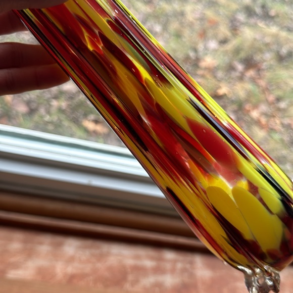 1940s Czech art deco ribbed yellow splatter vase 10” H - Picture 2 of 5